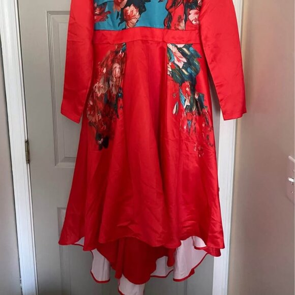NWT beautiful red pattern high low dress size Large - Picture 2 of 5